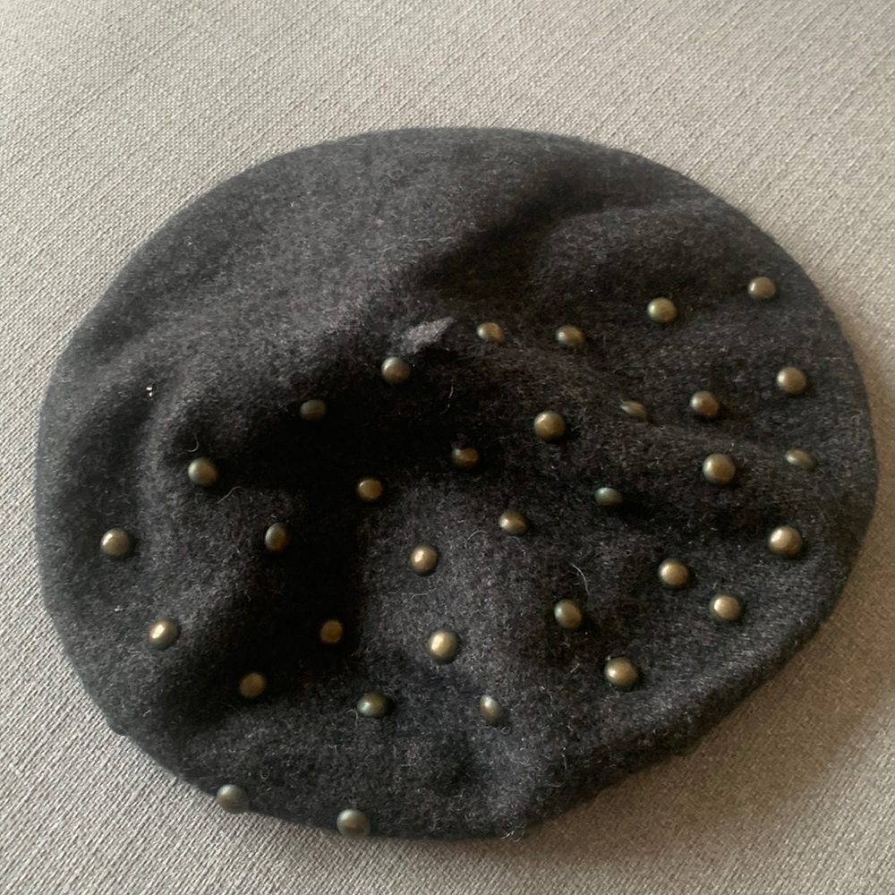 Dkny hat